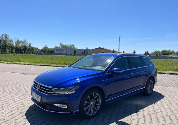 Volkswagen Passat cena 94700 przebieg: 140000, rok produkcji 2020 z Leszno małe 781